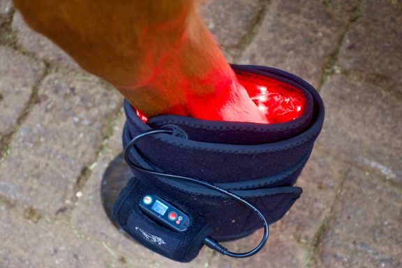 LuxMy Lichttherapie M-Pad – Vielseitig, gezielt, wirkungsvoll. LuxMy Lichttherapie M-Pad – Vielseitig, gezielt, wirkungsvoll.